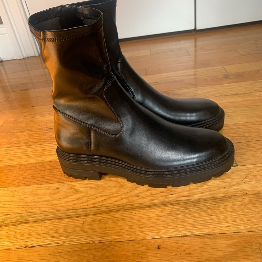 Zara women’s black lug sole low heel ankle boots - Picture 4 of 7